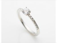 ジュエリーパリの婚約指輪_Engage collection16